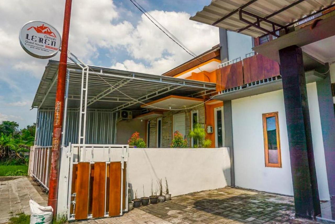 Omah Leren Mitra Reddoorz Near Gembiraloka Zoo Yogyakarta Hotel Buitenkant foto